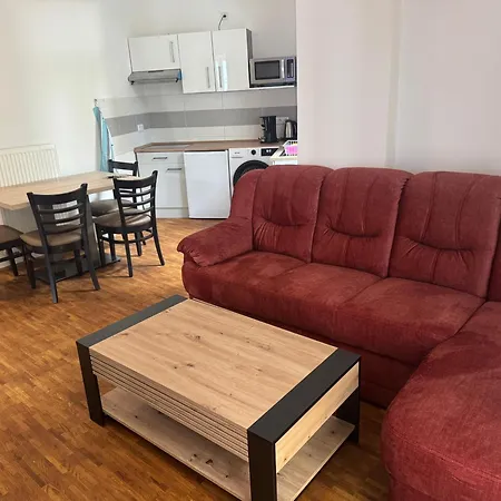 Zentral Apartamento *